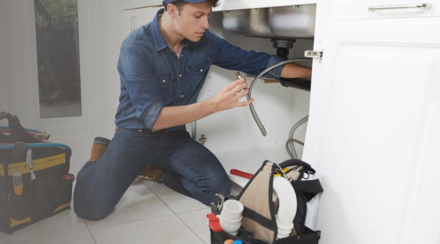 Emergency Leak Repair in Shonto, AZ